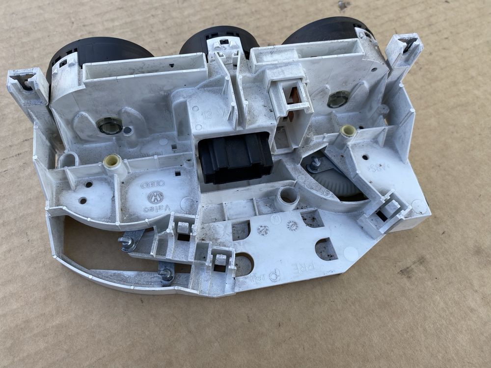 Seat Leon 1 l panel nawiewu klimatyzacji