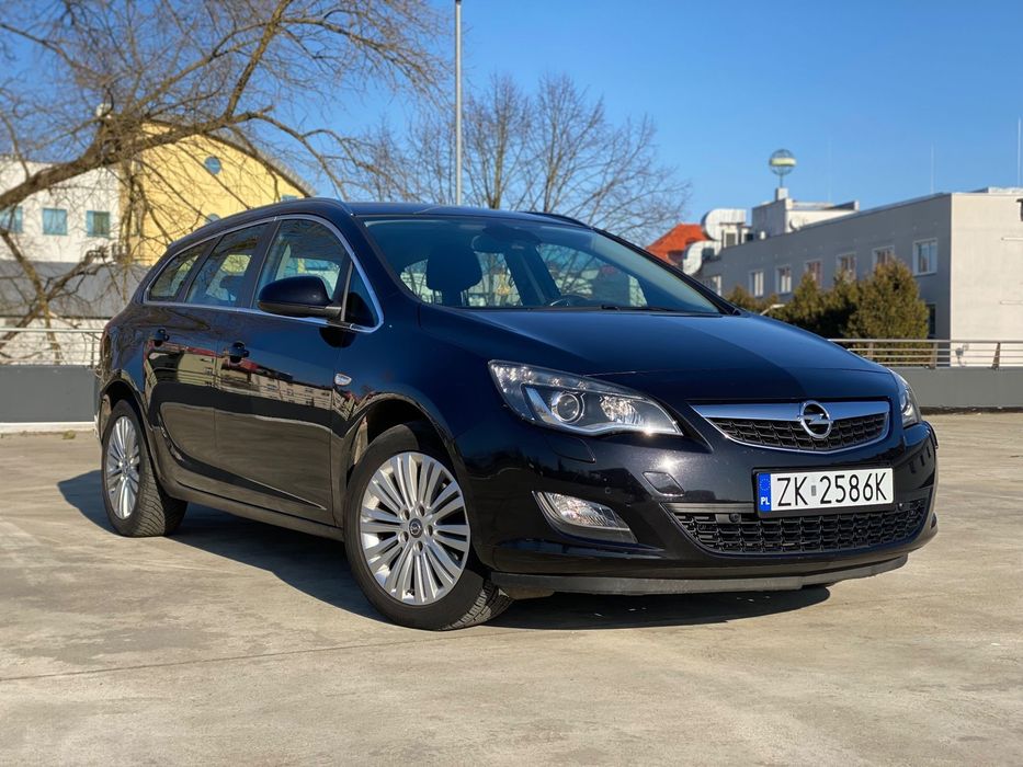Opel Astra Opel Astra J 2.0 CDTI Automat – 2011 KOMBI