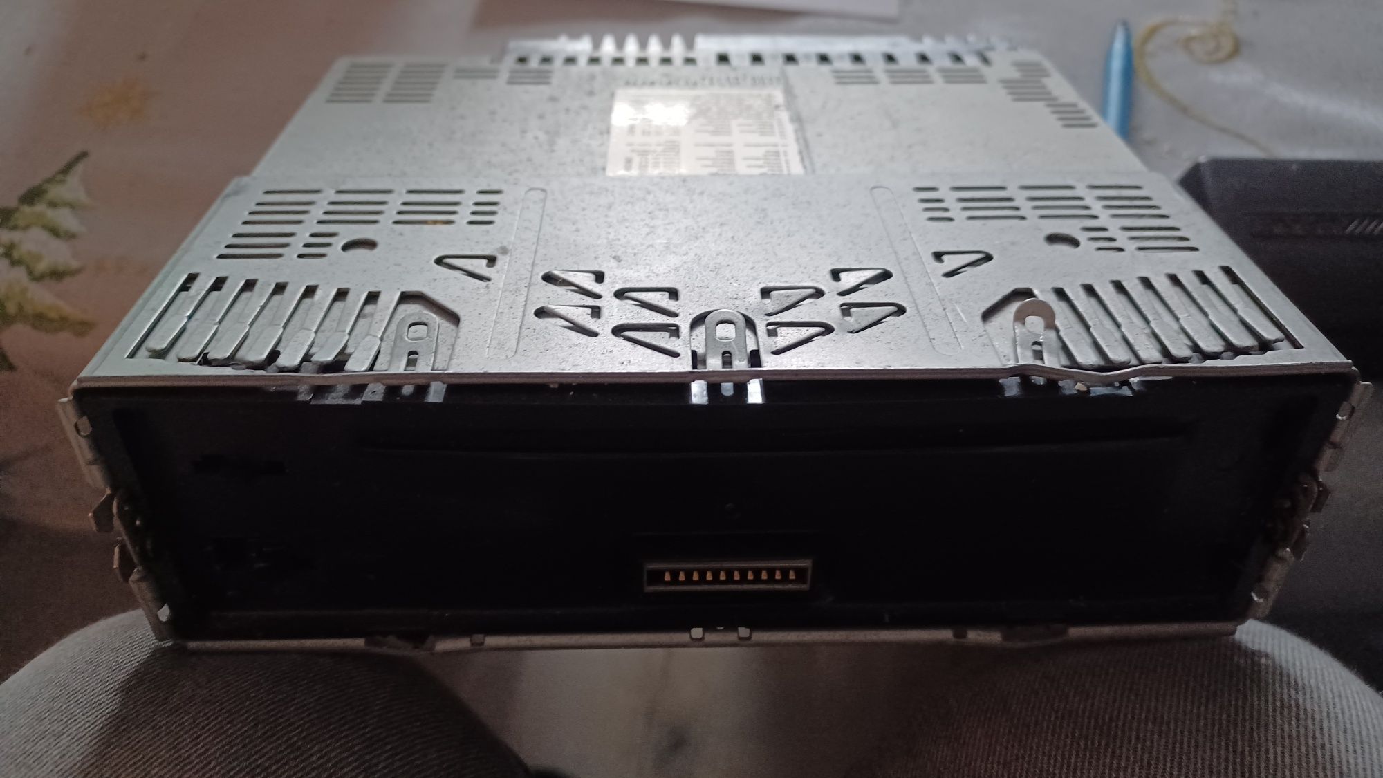 Radio alpine CDE-131R USB / CD