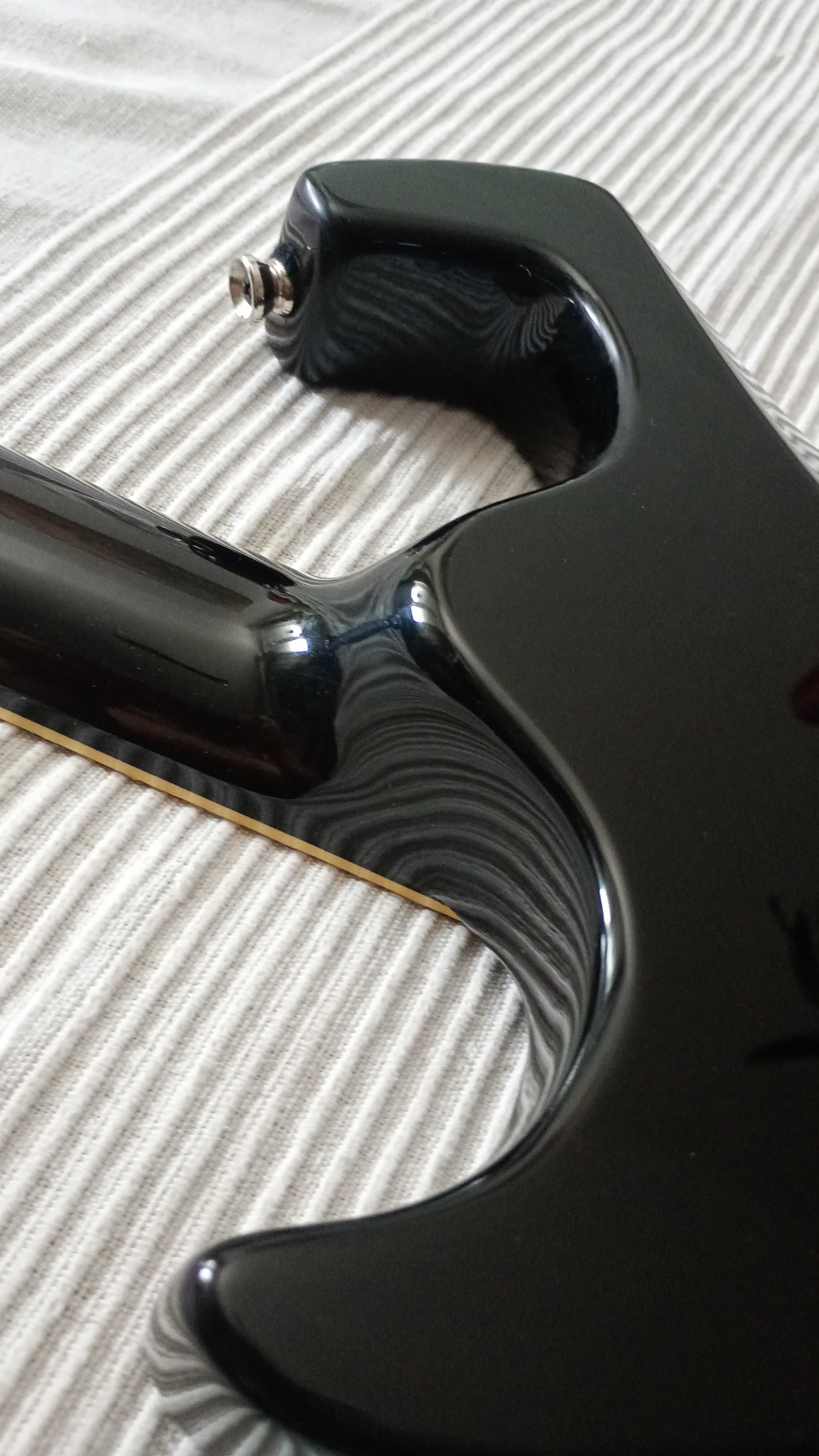 Gitara elektryczna Switch Signature (Vibracell)