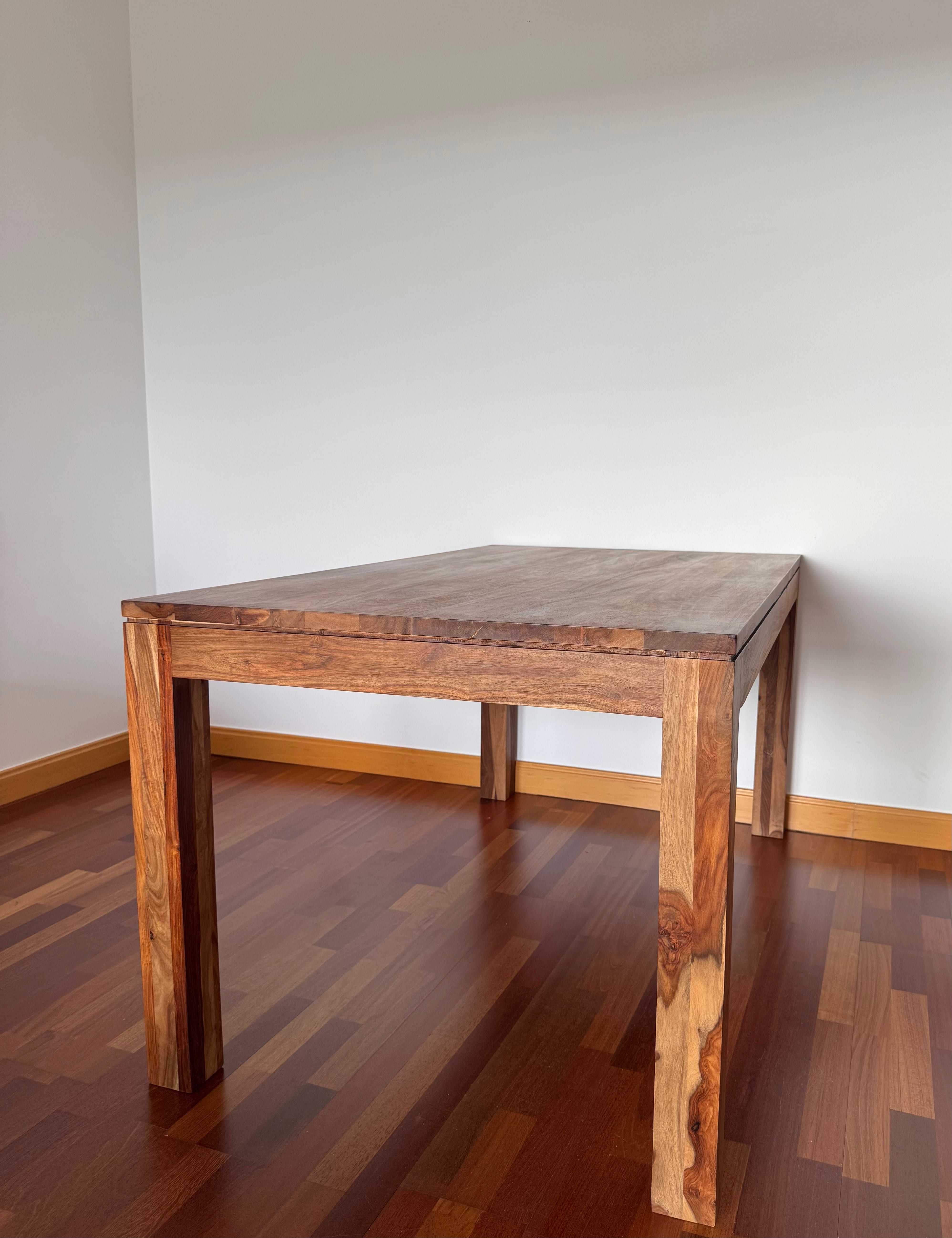 Mesa de jantar 160x90cm