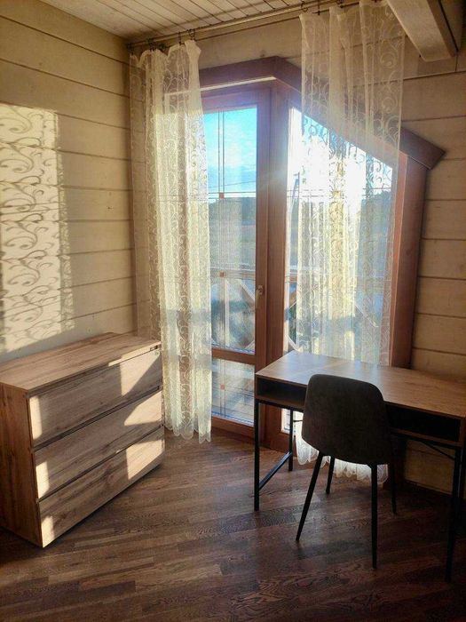 Оренда чудового будинку на березі річки,с.Вишеньки,сонячні батареї!