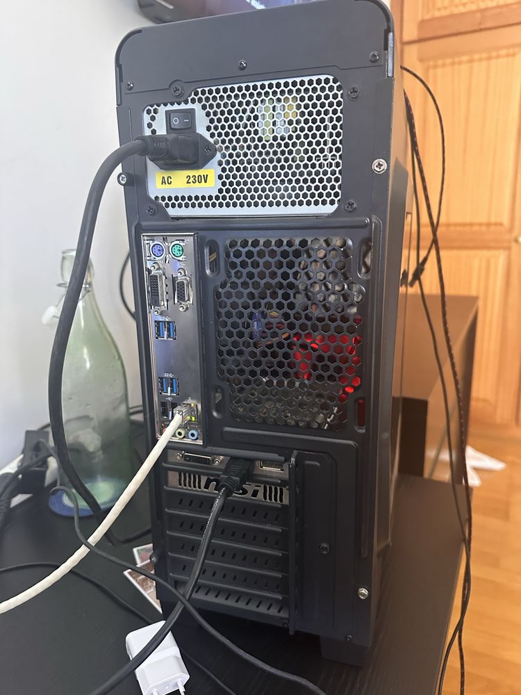Computador Fixo + Monitor Asus
