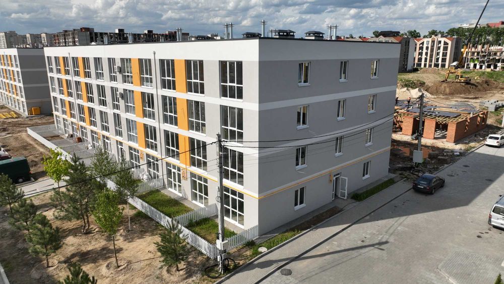 1-кімнатна квартира 31,58 м² з кухнею-вітальнею у зданому будинку.