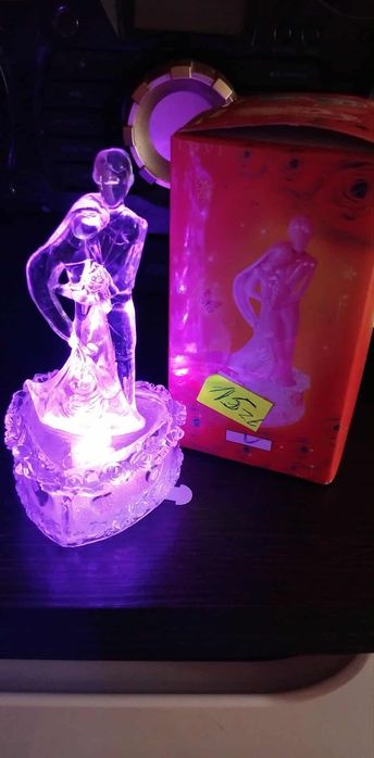 Figurka świecąca zakochanych ;)