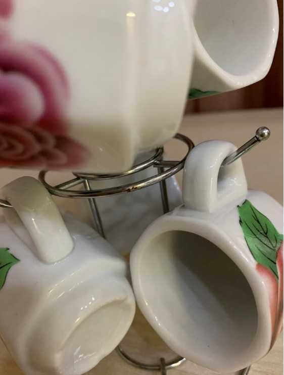 Кофейный сервиз на хром. подставке на 6 персон