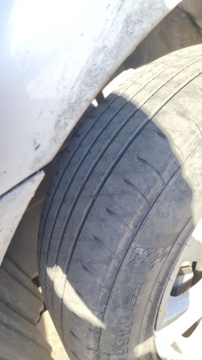 Резина летняя Kumho б/у 215/60 r 16