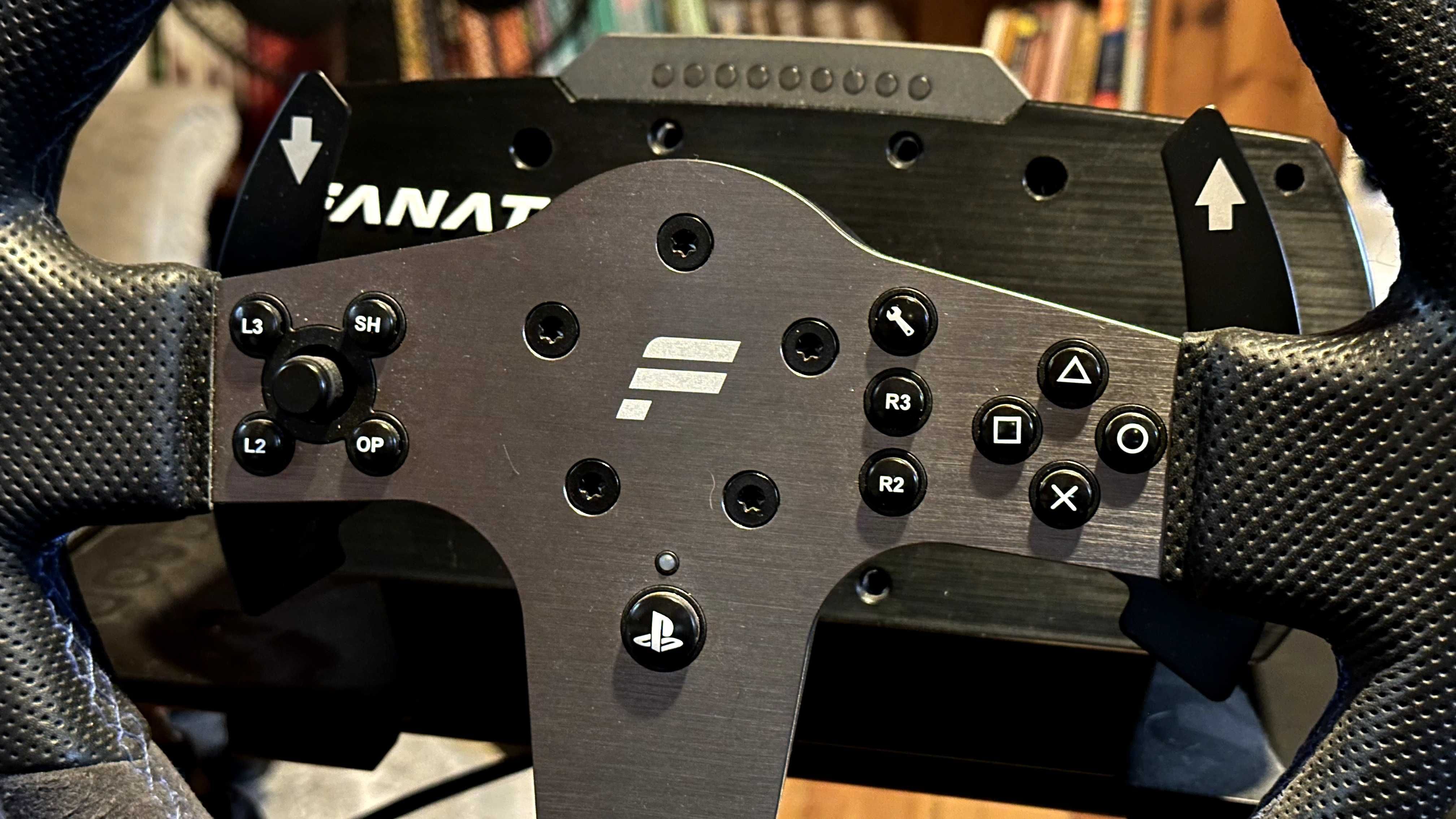 Fanatec CSL Elite dla PC, PS4,PS5 z rigiem (stelaż z fotelem)