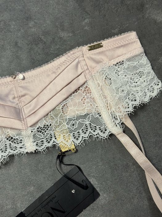 Жіночий пояс для панчіх,пояс мереживний