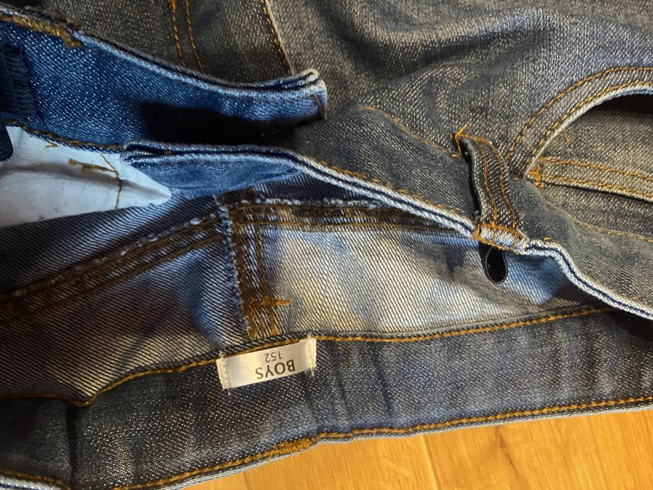 Spodnie jeansowe chlopiece 152 wysylka olx 1 zł