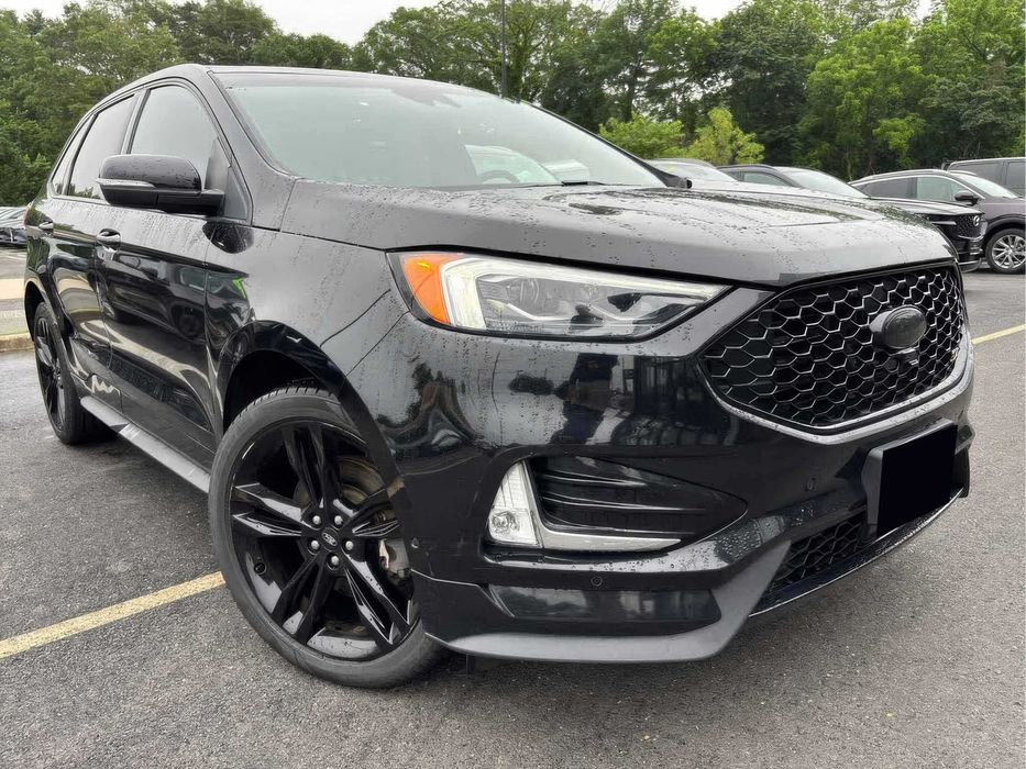 Ford Edge ST      2020