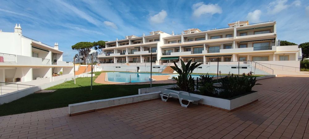 T2 com piscina - Vilamoura