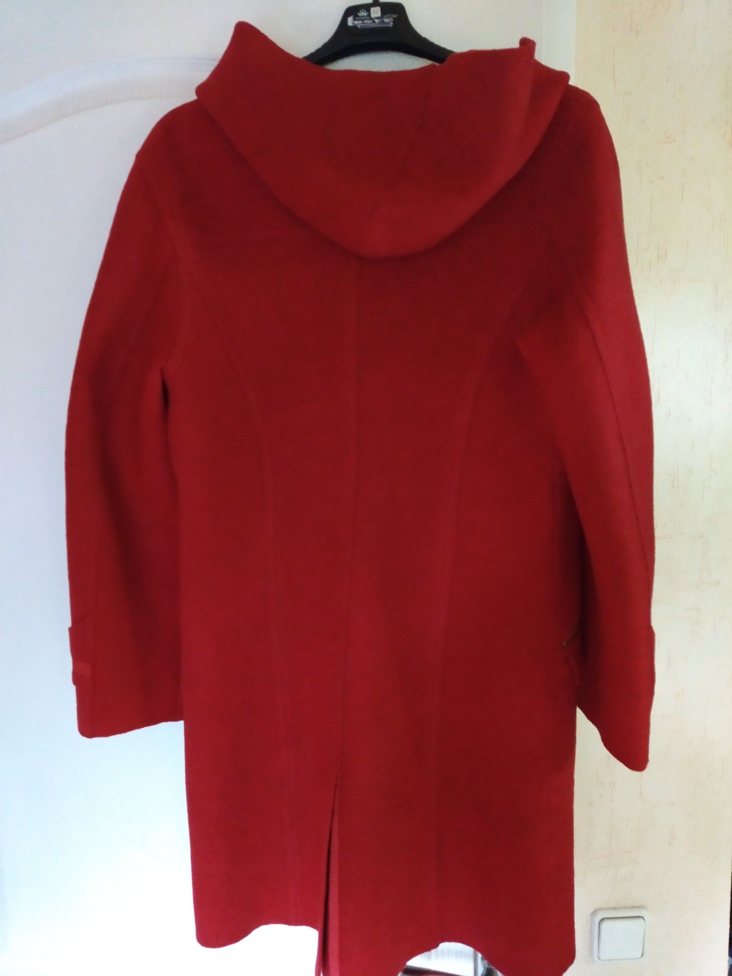 Куртка FB sister, 46-48; пальто красное шерсть, 44-48