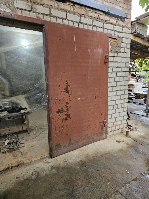 Гаражні ворота метал 3мм