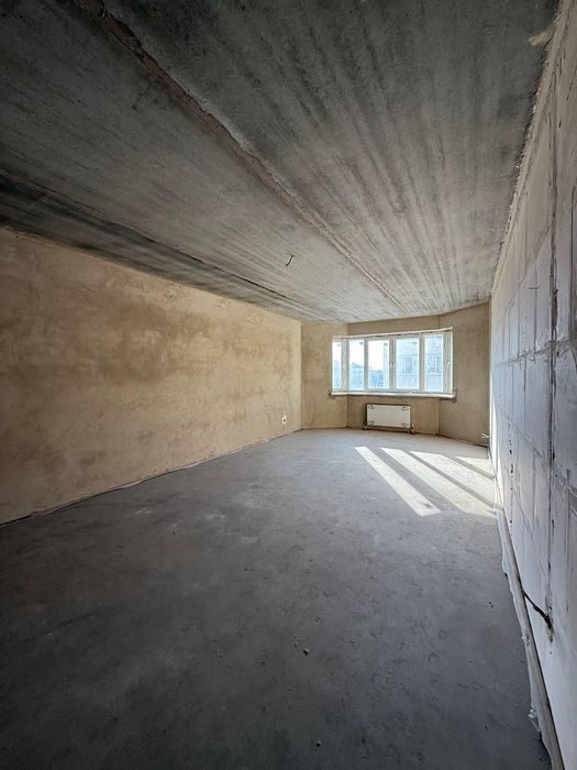 Продам большую 2 комнатную квартиру ЖК Вернисаж (Таирова) 3-228-242