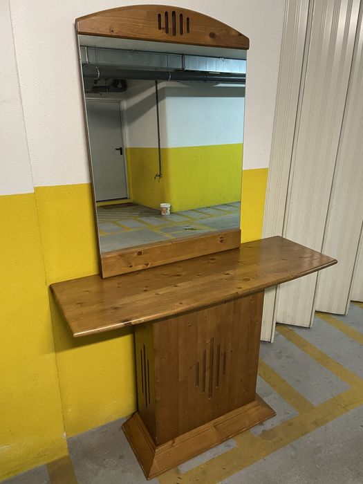 Conjunto credencia+espelho