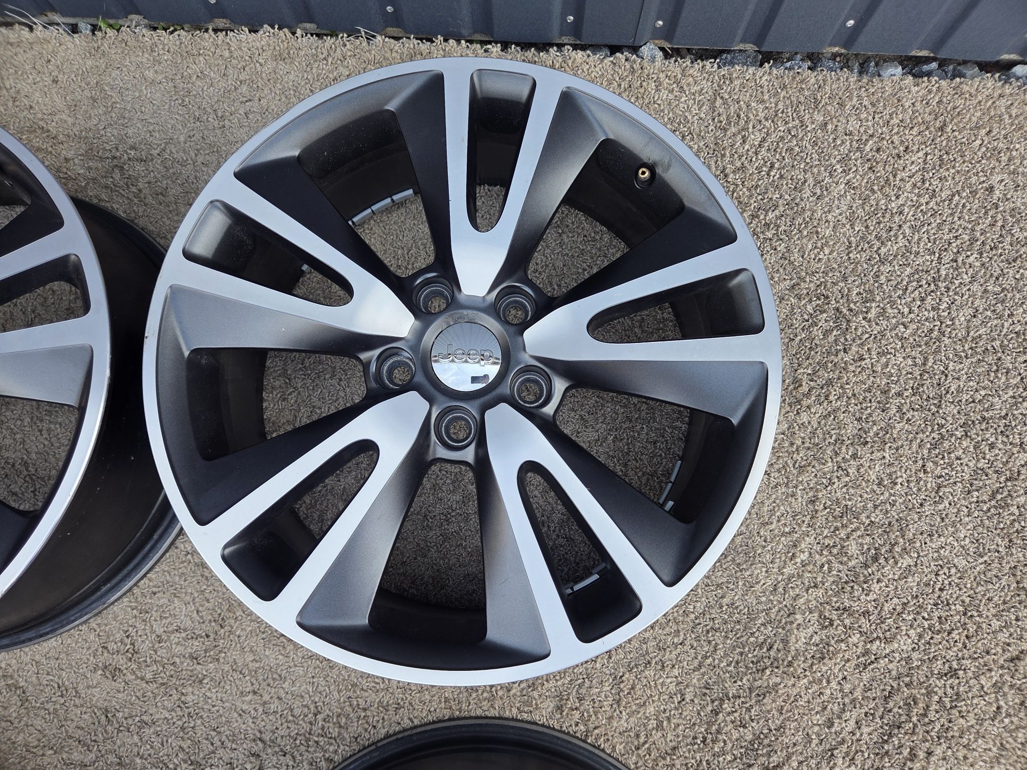 Диски 20 5 127 Jeep BBS