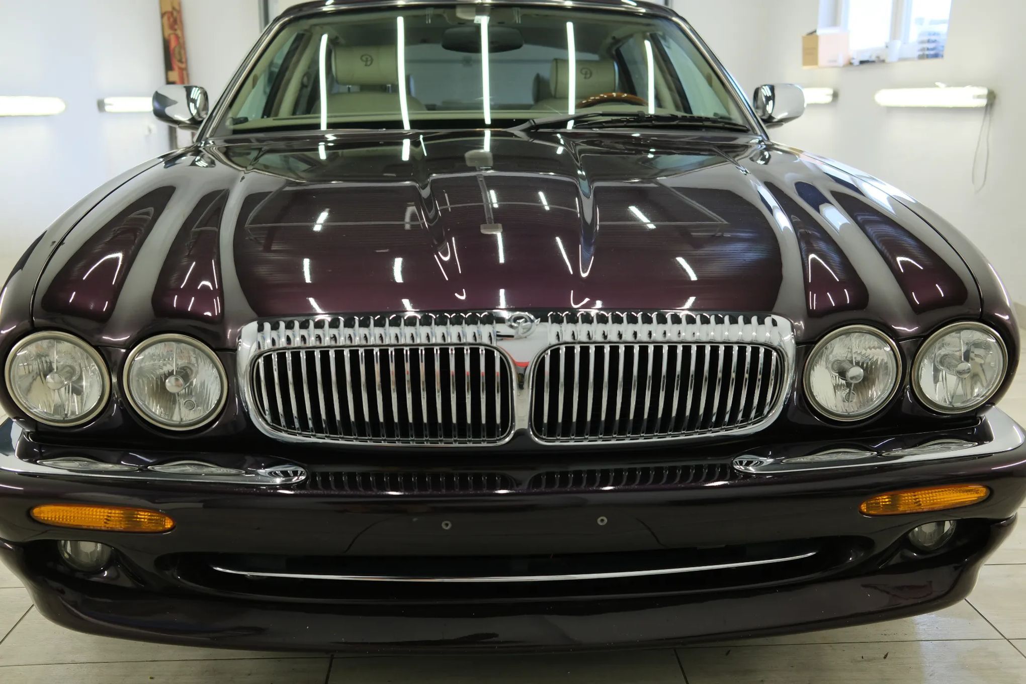 Jaguar XJR Daimler Super V8 - Japonia. Bezwypadkowy. Piękny kolor. 4.0 V8