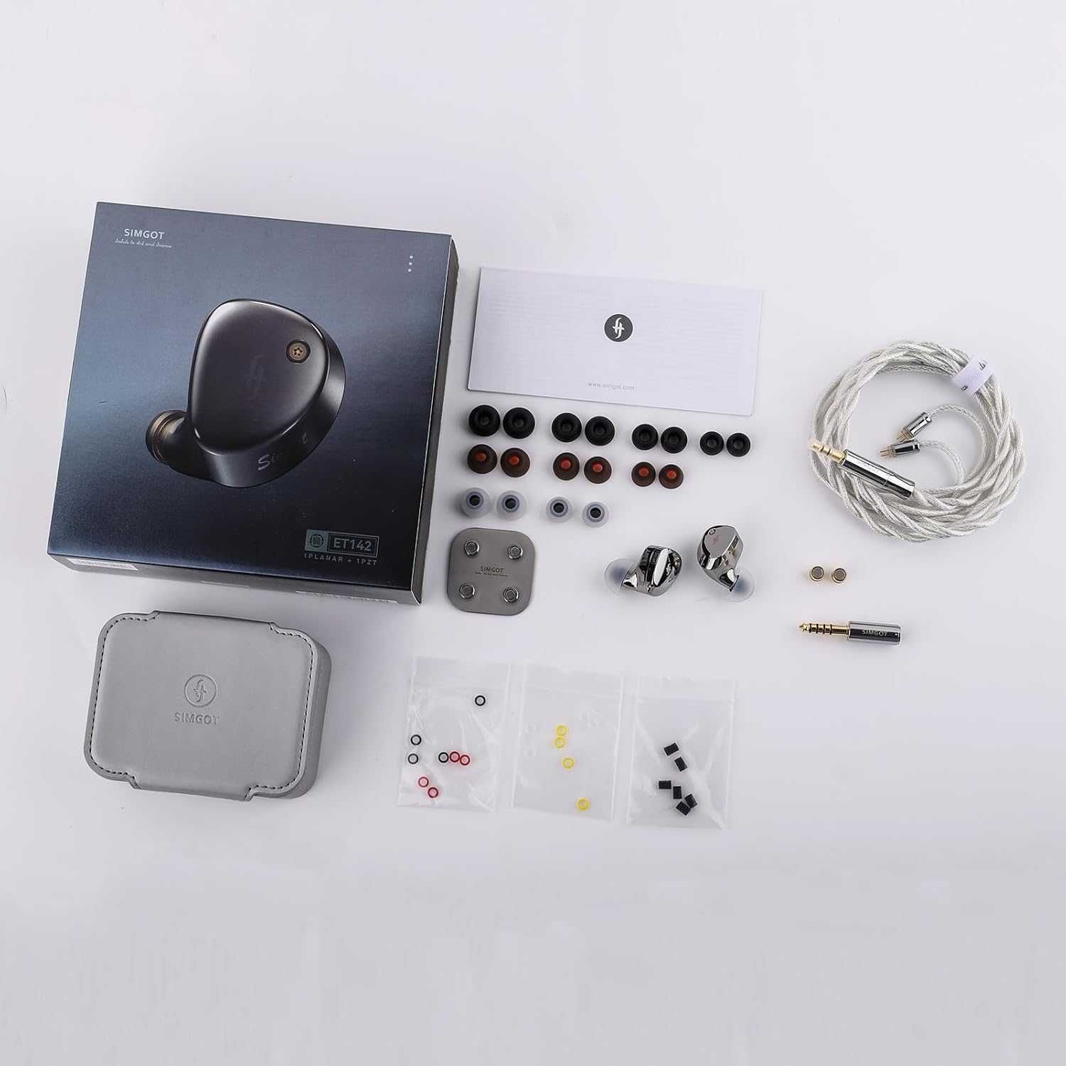⇒ SIMGOT ET142 - гибридные проводные iem's наушники (1Planar + 1PZT)