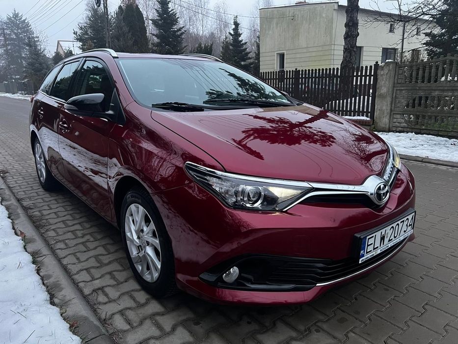 Toyota Auris Toyota Auris II 1.6 Valvematic