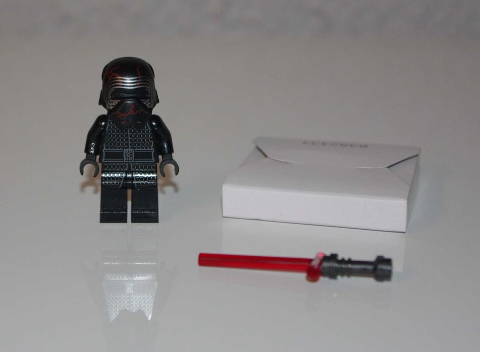 LEGO Figurka Star Wars Leader Kylo Ren Cape sw1061 nowa