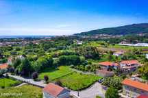 Lote de terreno com 430 m2 para construção de moradia em Caminha