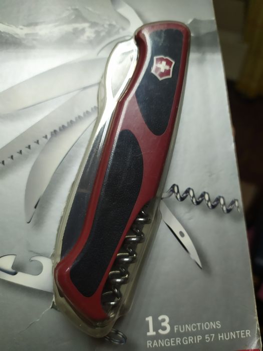 Ніж Victorinox Ranger Grip 57 Hunter. Новий