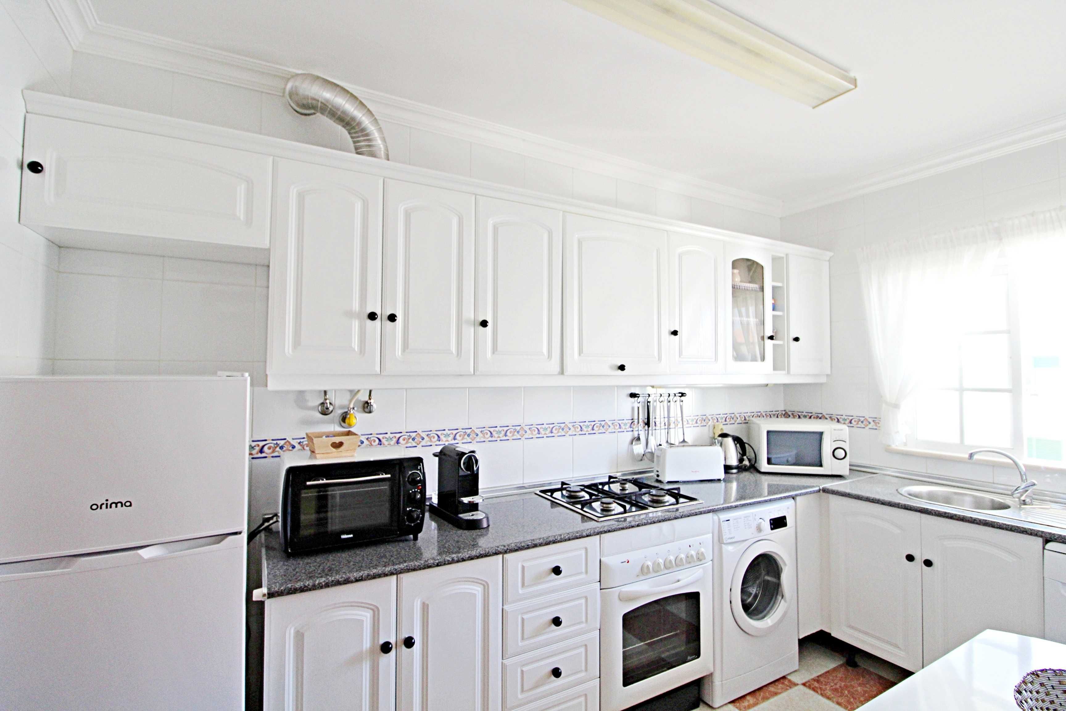 Apartamento T1 a 500m da praia da Altura by ERJ LDA