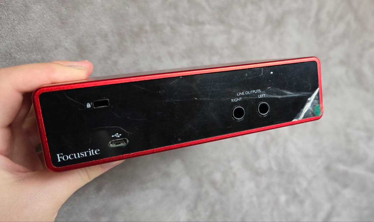 Scarlett 2i2 3th Gen USB аудіокарта