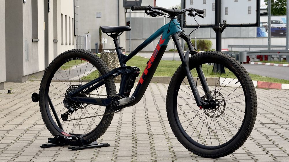 Trek Slash 7 nowy model 29” enduro mtb rockshox