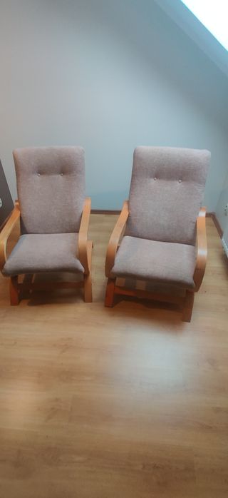 Fotele do salonu oraz 6 krzeseł do kompletu
