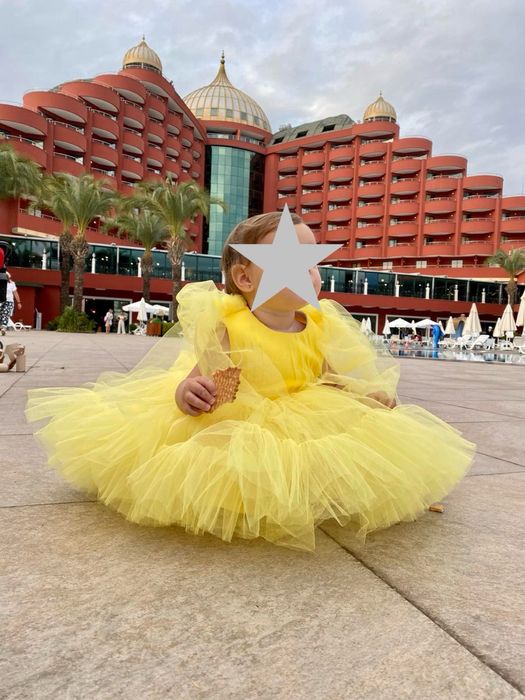 Святкова сукня на 1 рік