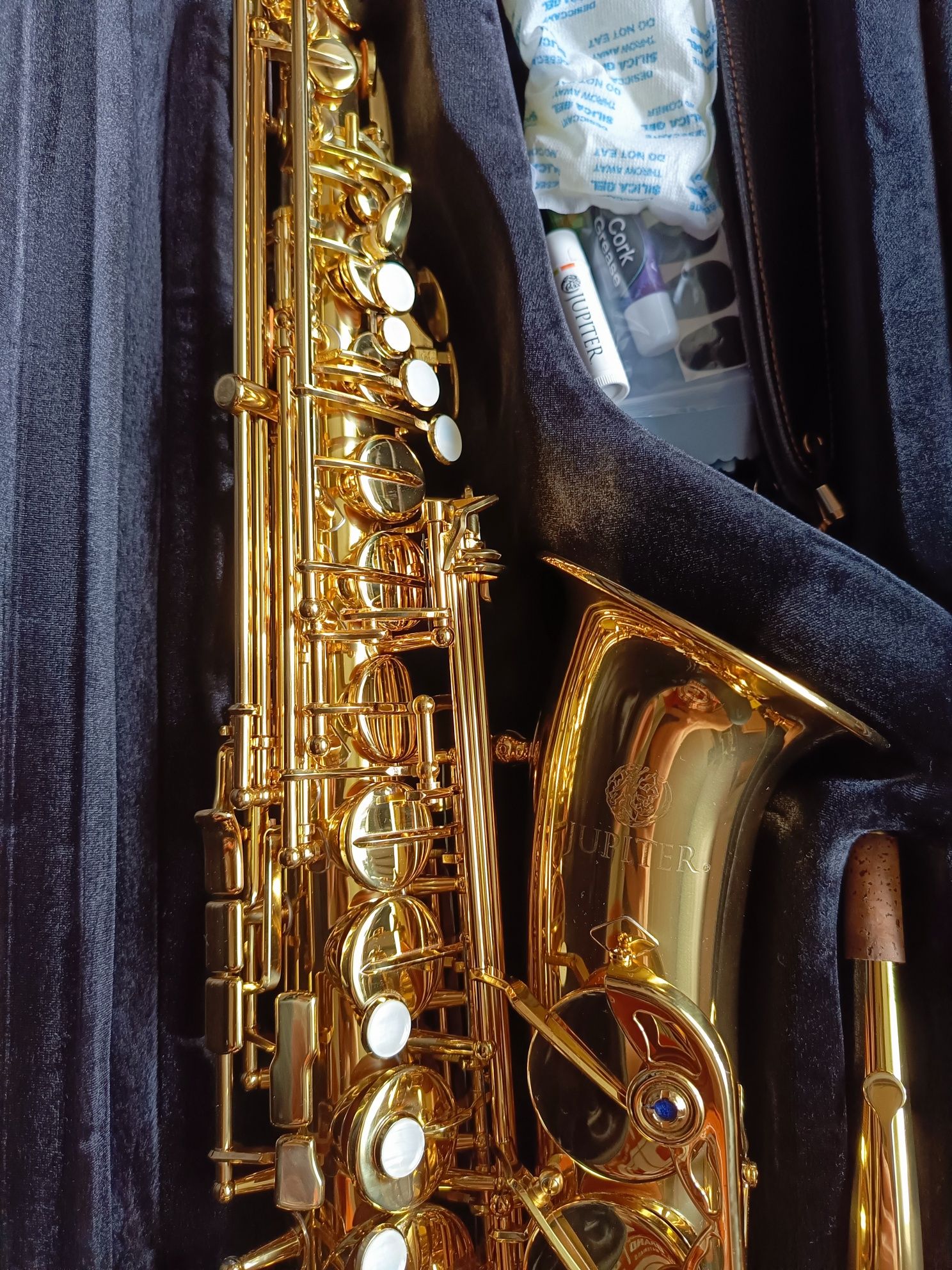 Saksofon altowy Jupiter JAS 700Q