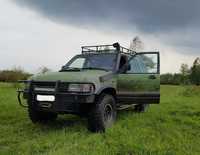 Opel Monterey Isuzu Trooper 1998 z niezawodnym silnikiem 3.1 td.