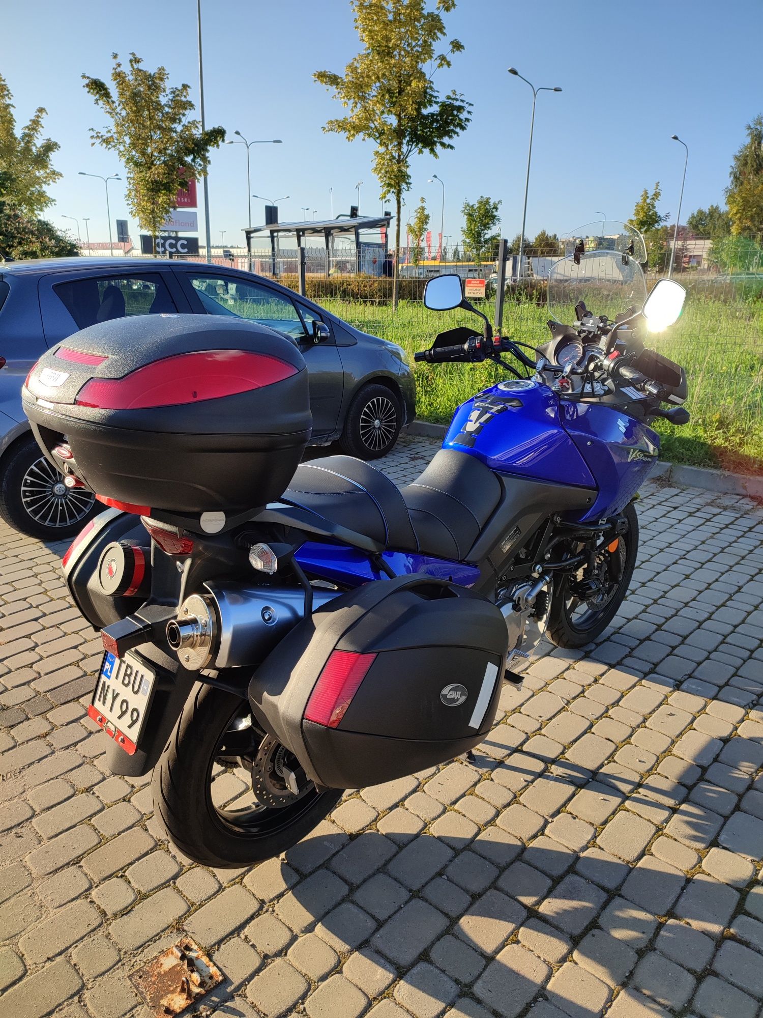 Suzuki vstrom dl650 abs