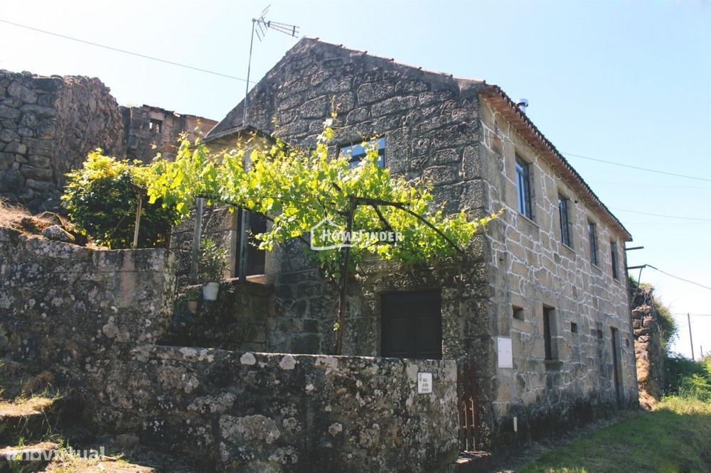 Encantadora Casa Rural para ESTADIAS DE MÉDIA DURAÇÃO em Vouzela!