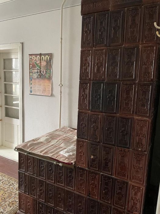 Продаж двох будинків — с. Шипинці, Чернівецька обл