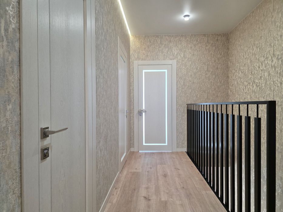 Первая аренда нового современного дуплекса в городке «Золотые Ключи»