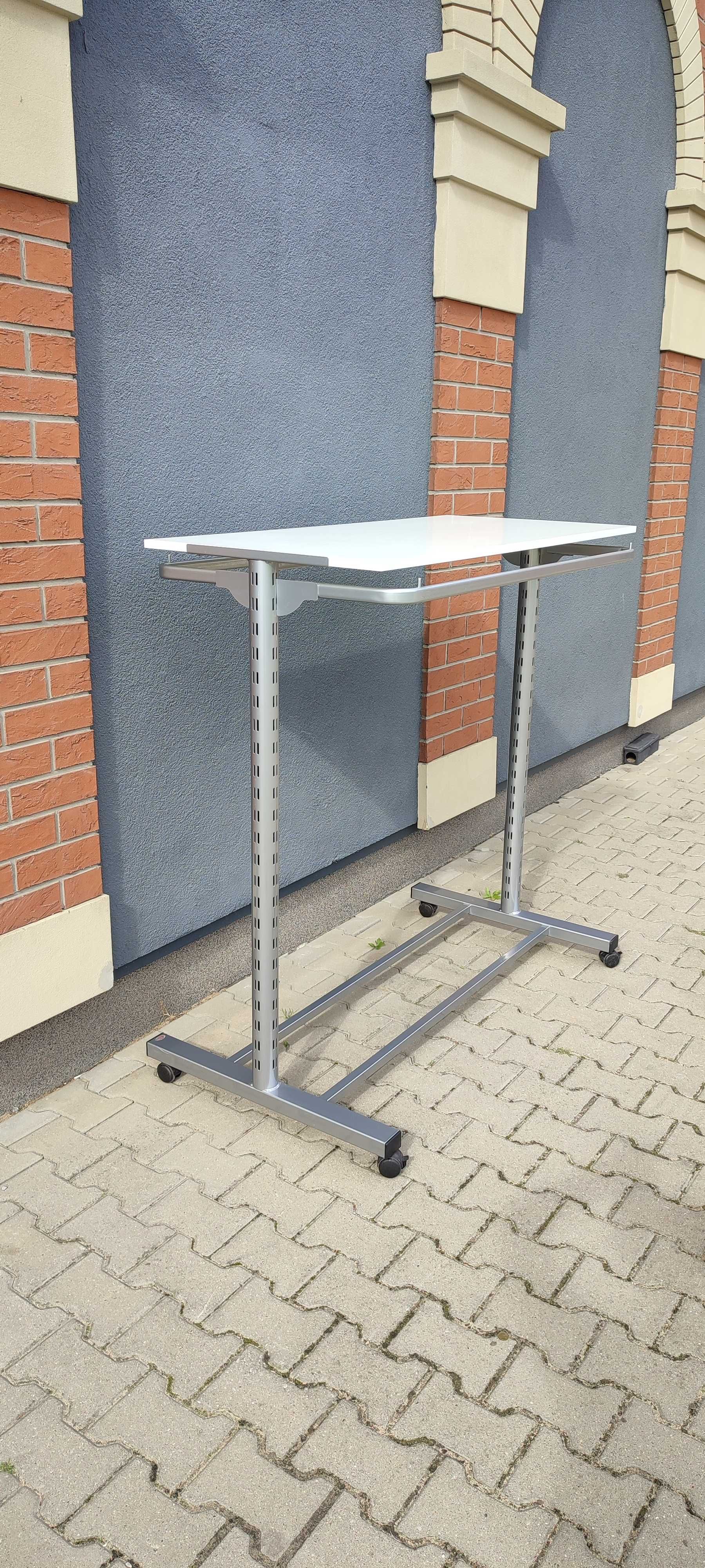 Sprzedam Wieszak Wózek na kółkach z rur perforowanych Firmy Femi