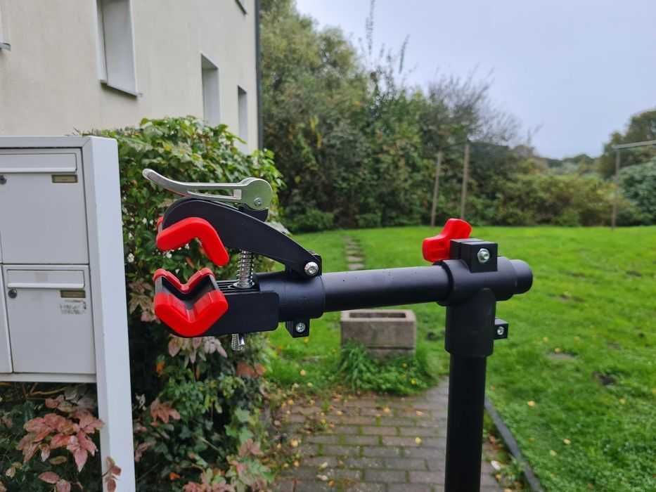 Nowy stojak serwisowy na rower Kesser