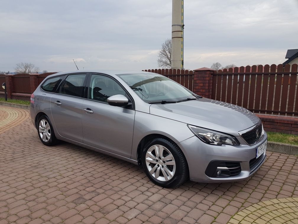 Peugeot 308.2019r 1.5D