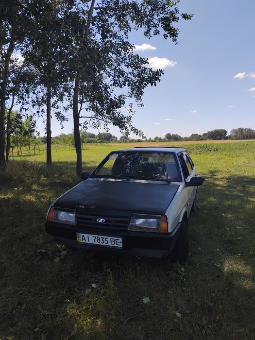 Продам ваз 2109 машина на ходу