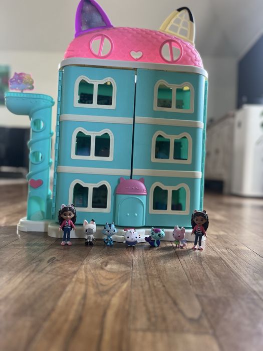 Koci domek Gabi + figurki