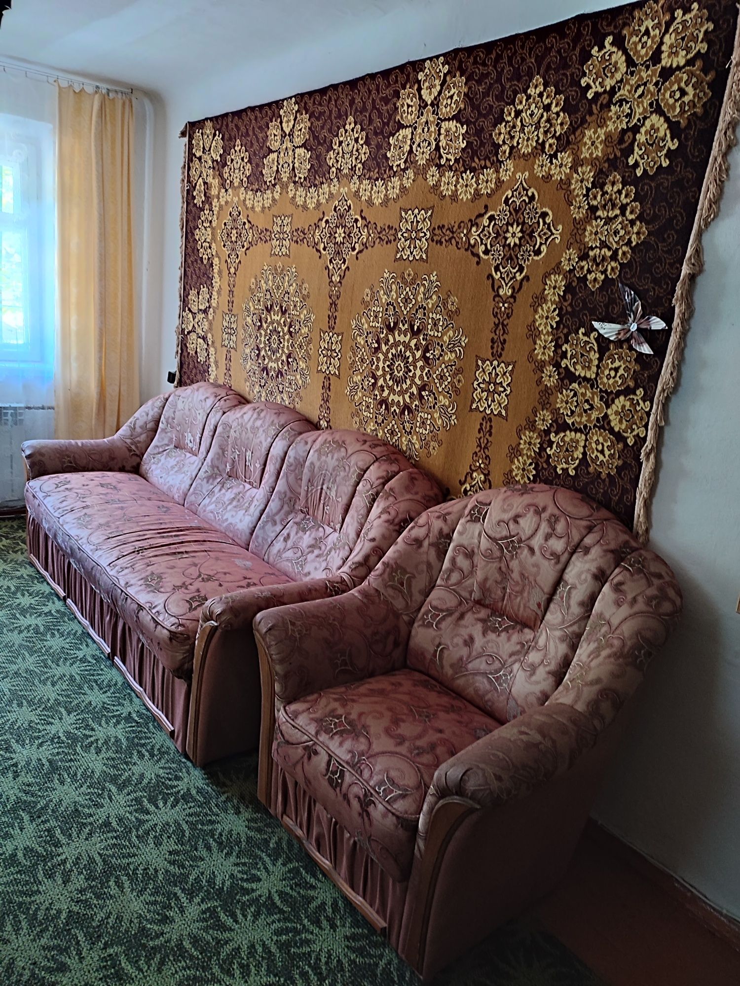 Продається 2-х кімнатна квартира+ Гараж вул.Сергія Колачевсько (17квар