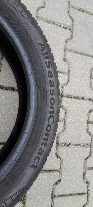 Opony Continental  AllSeasonContact 195/55R20 H XL 2021r. wielosezon.