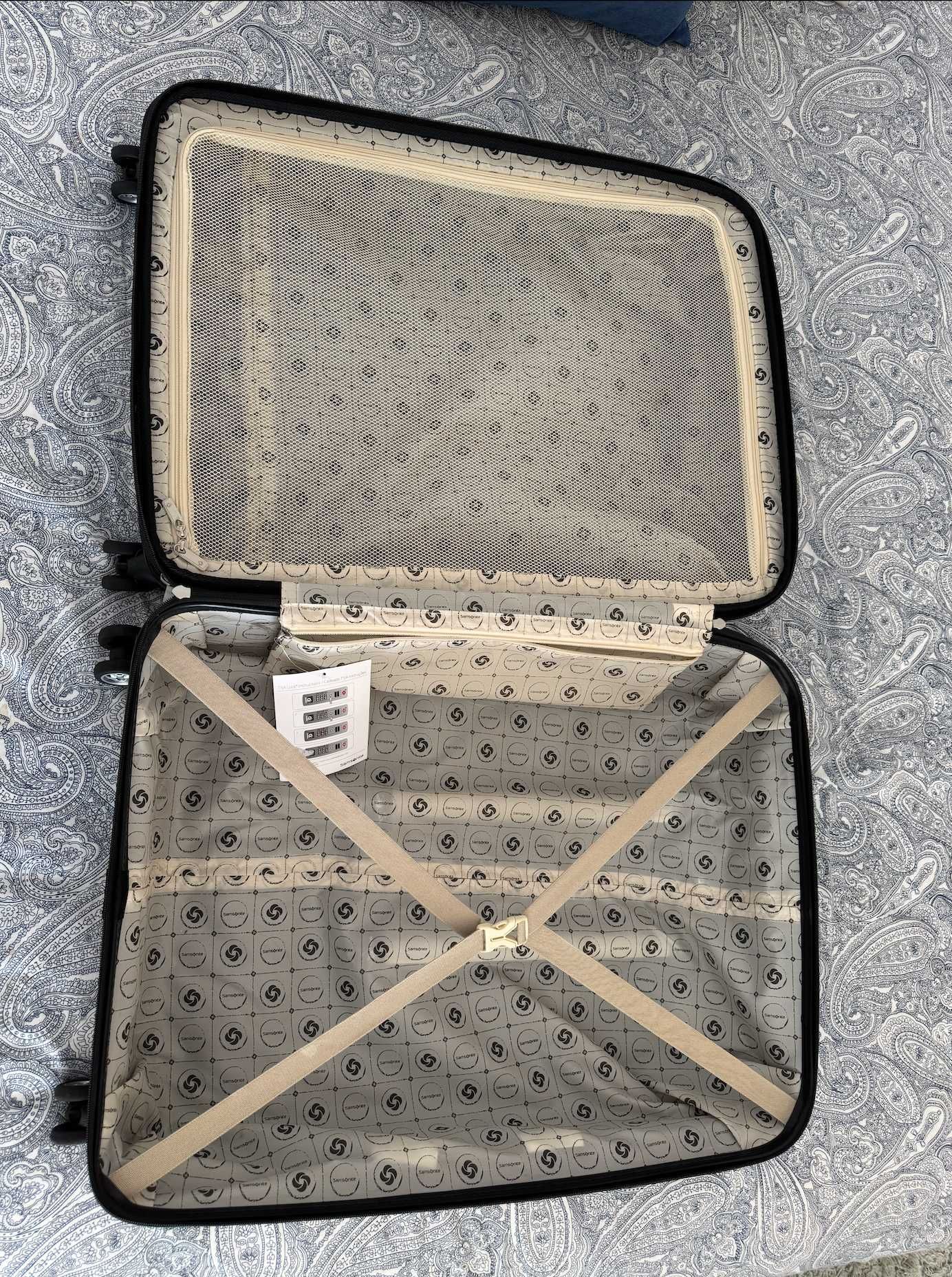 Mala de Viagem Samsonite Spin Air cor Preta - Grande