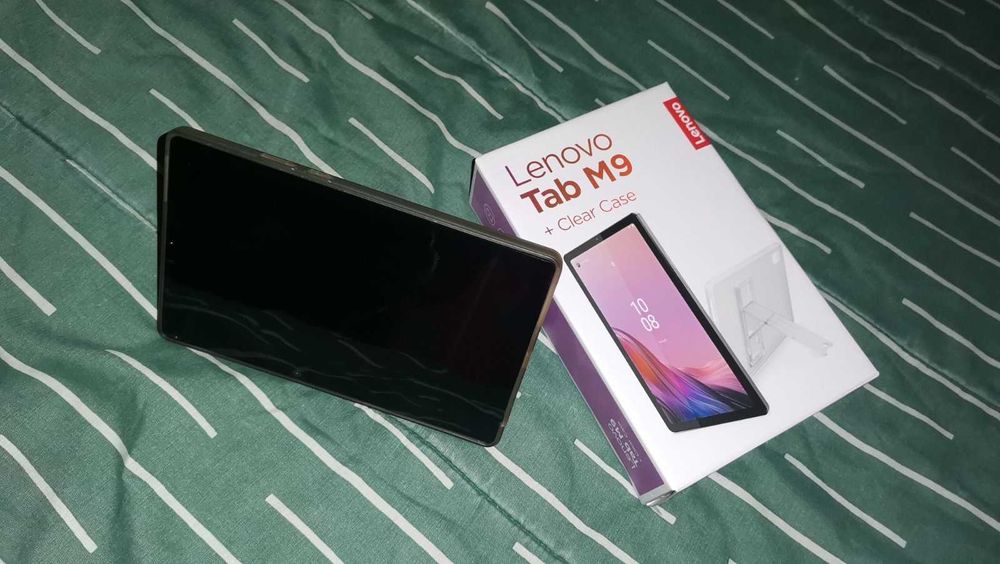 Tablet lenovo M9
