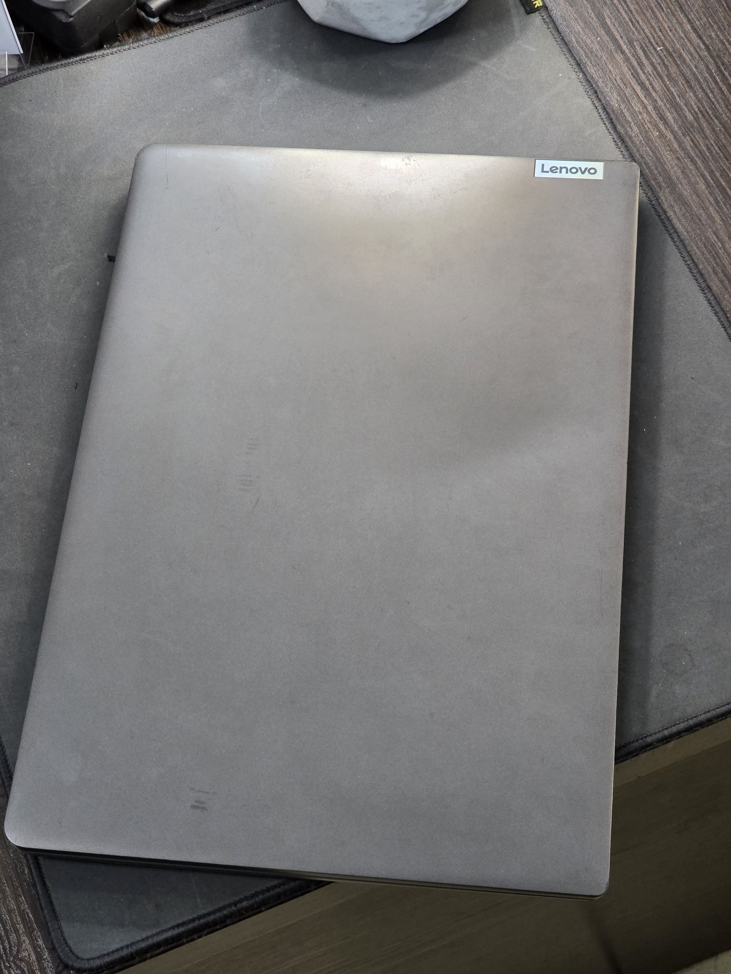 Хороший ноутбук 17" Lenovo V17 g2