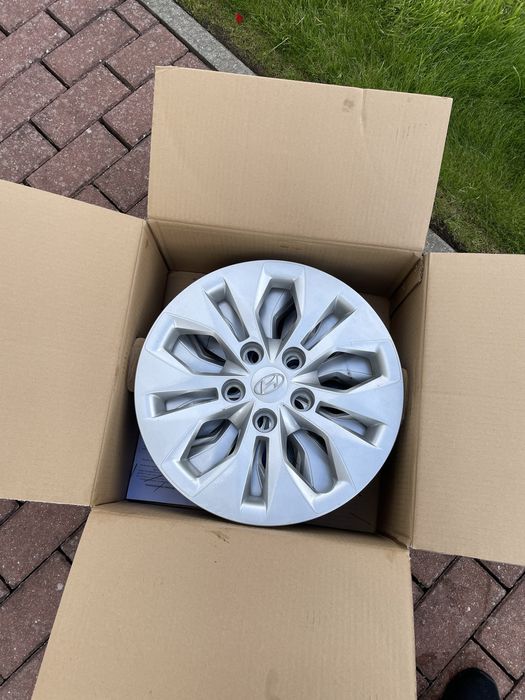 Oryginalne kołpaki Hyundai 15 - od i30 komplet