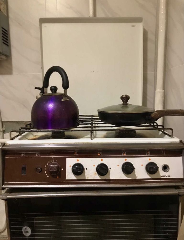 Пічка )плита) газова кухонна Модель 1452 ПГ 4-К бу